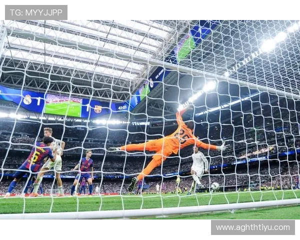 华体会体育全站赞助皇马的合作细节及其在足球产业中的创新应用 华体会体育全站赞助皇马的合作细节及其在足球产业中的创新应用